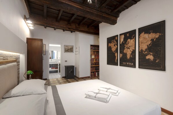 2 bedrooms, in-room safe, iron/ironing board, WiFi