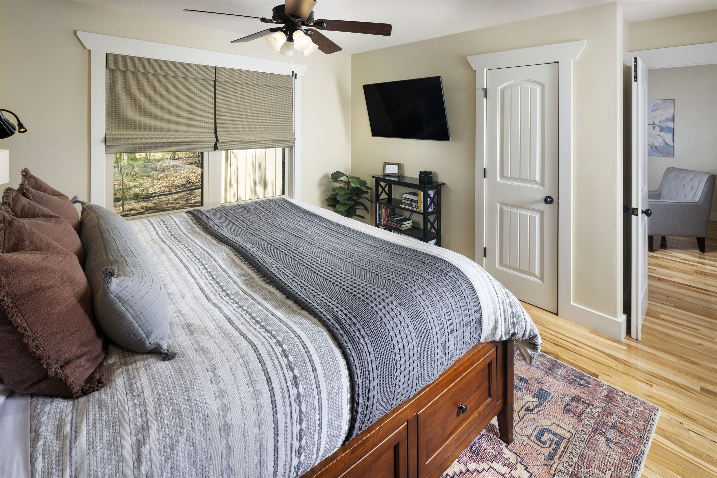 熨斗/熨衣板、免费 WiFi、床单