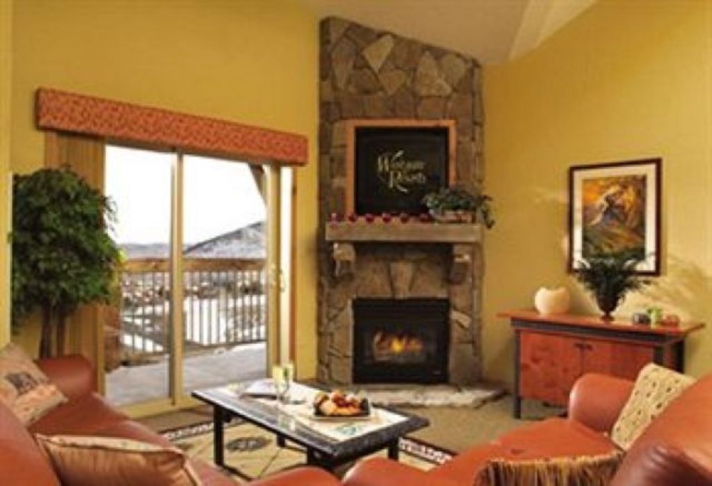 Ski in/Ski out One Bedroom Luxury Villa at Park City Resort in Canyons Village!