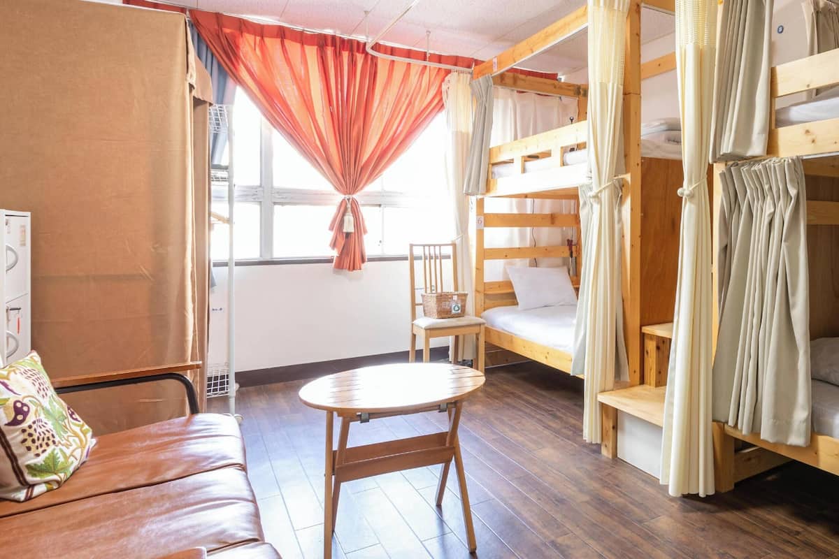 Down comforters, in-room safe, laptop workspace, blackout drapes