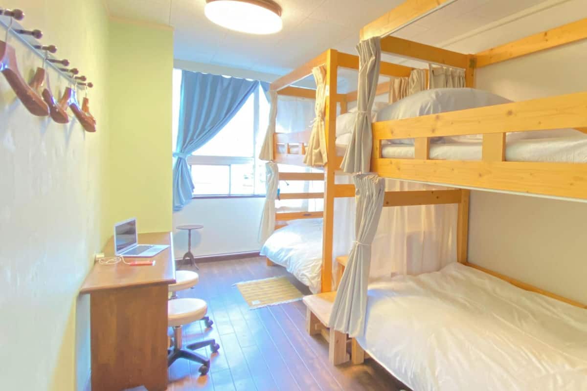 Couette en duvet d'oie, coffres-forts dans les chambres