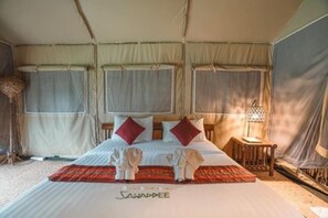 Standard Room with Cliff View | Minibar, decoración individual, escritorio y wifi gratis