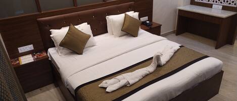 Executive-Suite | 1 Schlafzimmer, Bettwäsche aus ägyptischer Baumwolle