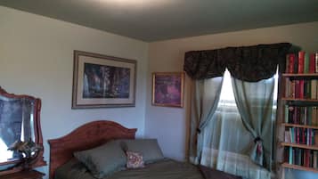 1 quarto, berço de viagem, acesso à internet