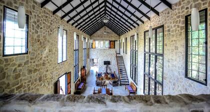 Very Private Villa mit 3 Schlafzimmern in Tambor