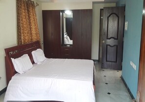 Royal Villa | 4 bedrooms, soundproofing, bed sheets