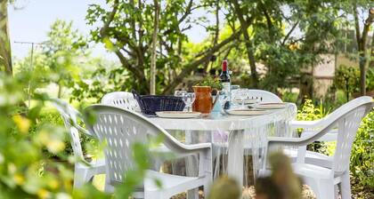 Gite Grand Jardin Large cottage nature lake