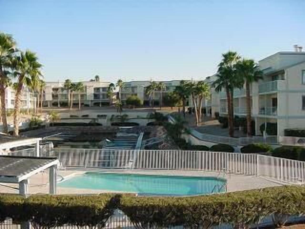 River/Beach/Marina View Condo - Snowbirds welcome!