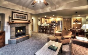 TV, fireplace, video-game console, DVD player - Stunning Ski-In & Ski-Out Five Star Resort Lodge with all the Amenities! (Breckenridge)