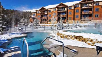 Indoor pool, outdoor pool