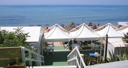 Charming cottage with magnificent panorama.