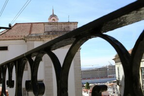 Property grounds - Alfama Right Point, Panoramic House (Lisboa)