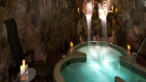 Spa - MLK Week (Jan 18th-25th) Ski In/Ski Out in Breckenridge! (Grand Lodge on Peak 7) (Breckenridge)