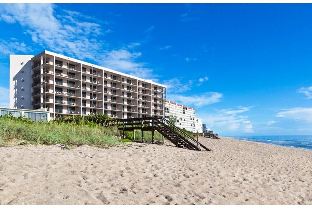 XMAS SPECIAL PRICE! Jensen Beach awaits for you! 