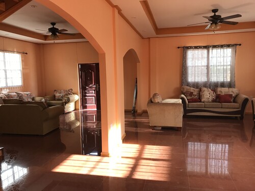 Hardy Vacation Rental