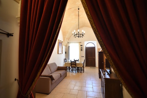 The Hall of Arms, Apartamento para vacaciones, Oria, Puglia, Italia