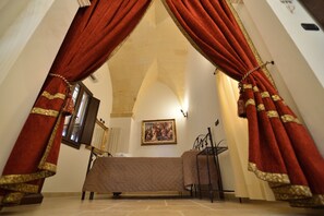 Interior - The Hall of Arms, Apartment for Holidays, Oria, Puglia, Italy (Oria)