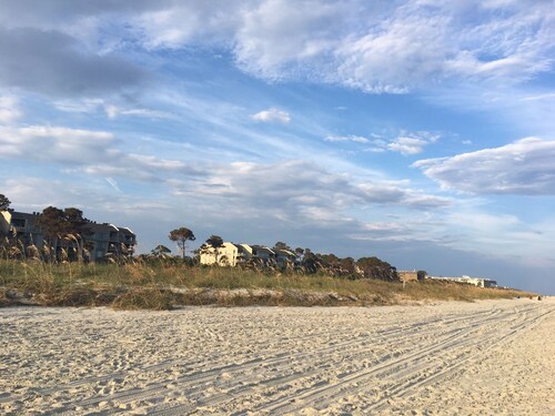New Renovation, Best in Surf Court, Steps from Coligny & South Forest Beach
