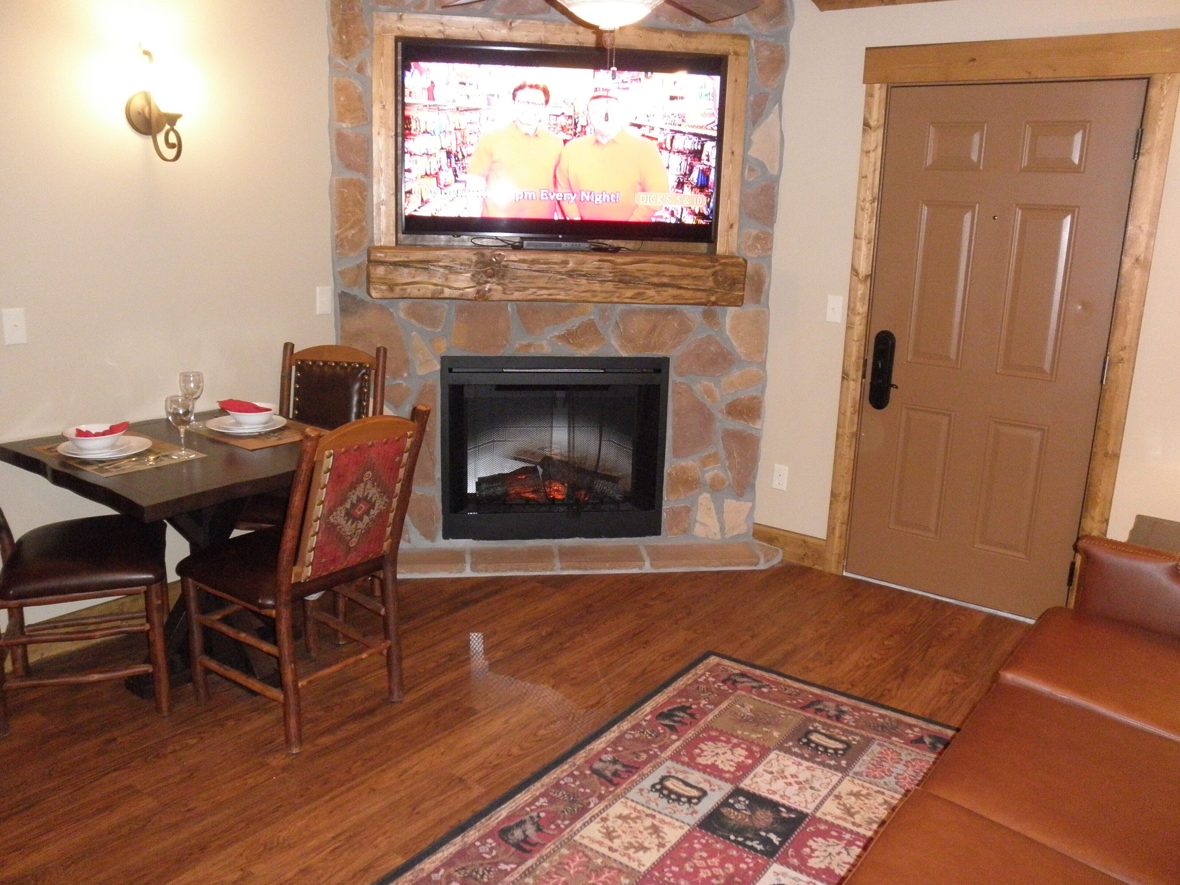 Enjoy All The Branson Area Has To Offer. Only 1 Week Available This Year!! - Branson, MO