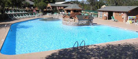 Indoor pool, outdoor pool