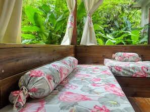 Property grounds - Small cottage for a couple in a tropical garden (Pointe Noire)