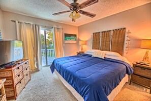 4 bedrooms, iron/ironing board, Internet, bed sheets - Stunning Views!  4 bedroom Home Just Seconds from Sand -Not a Private Pool (Panama City Beach)