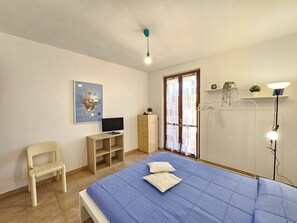 3 camere, ferro/asse da stiro, Wi-Fi gratuito, lenzuola