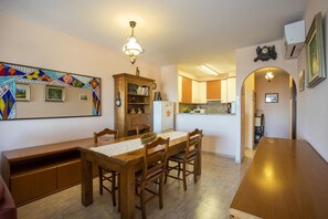 Dining - Nice apartment facing the sea Blaucel Goertz (Empuriabrava)