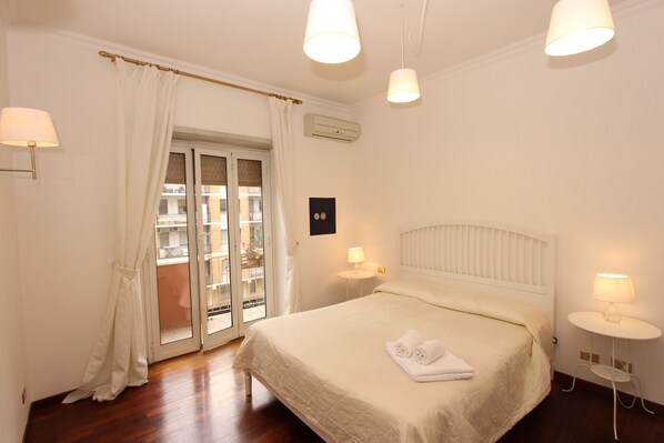 2 Schlafzimmer, Bügeleisen/Bügelbrett, WLAN, Bettwäsche