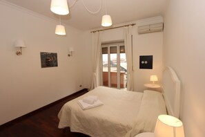 2 Schlafzimmer, Bügeleisen/Bügelbrett, WLAN, Bettwäsche