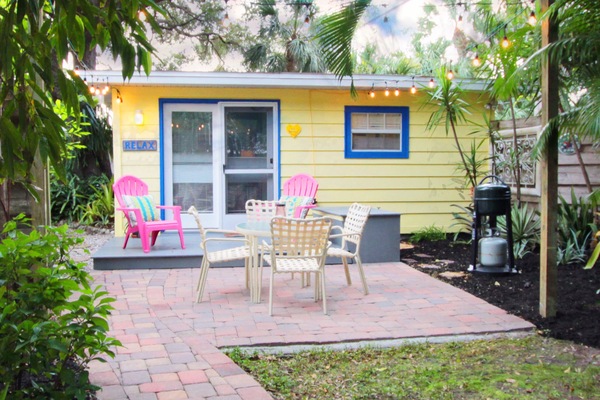 Welcome to Fern Haven Studio Cottage private patio outside living