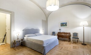 1 bedroom, iron/ironing board, travel crib, free WiFi