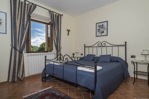 2 bedrooms, iron/ironing board, free WiFi, bed sheets - Nice apartment in a small hamlet, swimming pool, jacuzzi and sauna (Le Piastre)