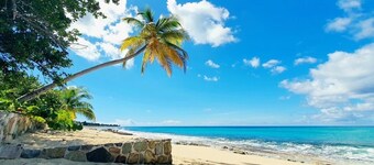 SXM Luxury Beachfront Condo On The Beach sea view Tropical Garden Pools Tennis