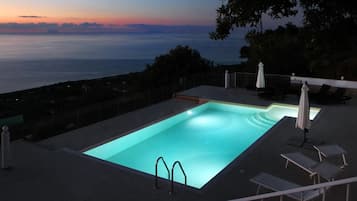 Piscine couverte