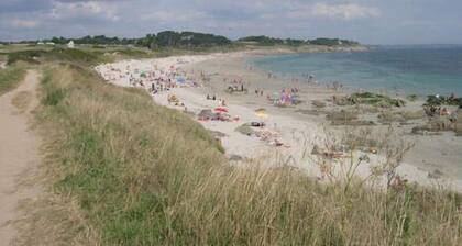 ty-feniers mökki etelä-Bretagnessa