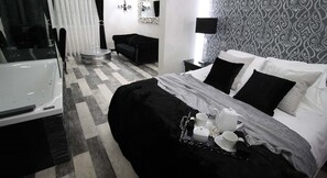 1 bedroom, iron/ironing board, free WiFi, bed sheets - La Perla Negra Rural Apartment (Guadalajara)