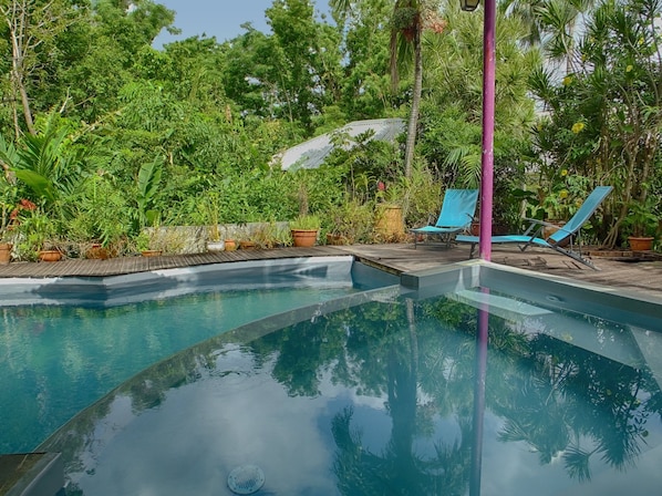 Piscine extérieure