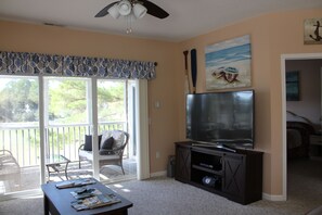 Smart-TV, DVD-Player