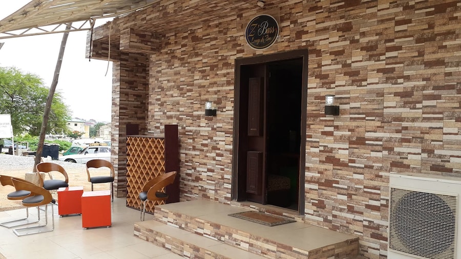 Z'Bass Hotel & Resort