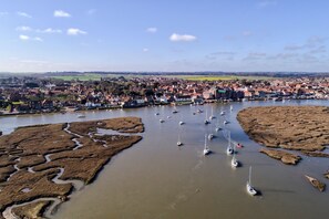Marina - Oyster Cottage, Wells-next-the-Sea, Norfolk (Wells Next the Sea)