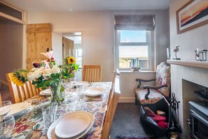 Dining - 4 Harbour View, Brancaster Staithe, Norfolk (King's Lynn)