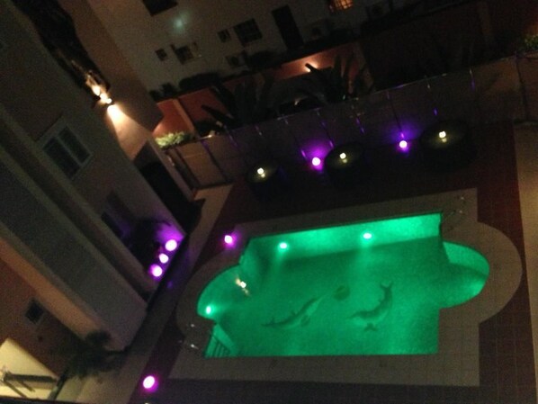 Kolam renang outdoor