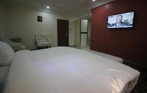 Individually decorated, individually furnished, desk, laptop workspace - Nugget Hotel (Abuja)