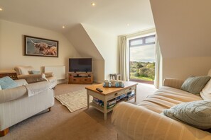 TV, DVD player - The Saltings Blakeney, Blakeney, Norfolk (Holt)