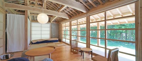 Private Vacation Home | Living area | Flat-screen TV