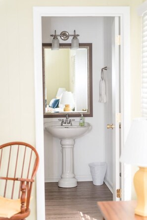 Imagen sin descripción, 4 de 20, botón