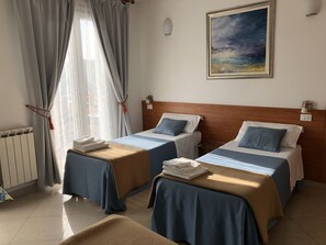 1 slaapkamer, een kluis op de kamer, wifi, beddengoed