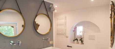 Shower, hair dryer