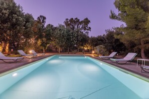 Piscine extérieure
